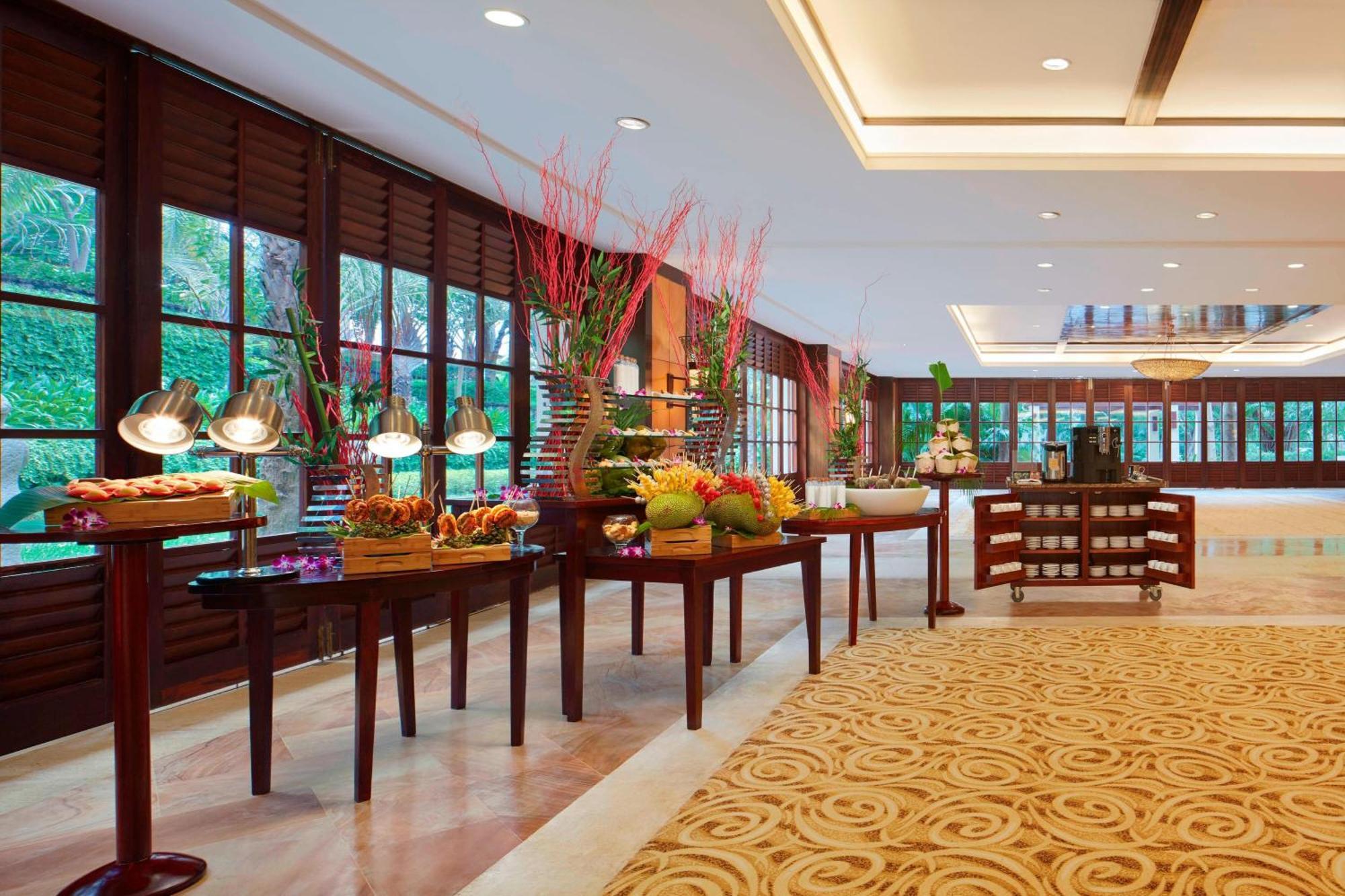 Sheraton Sanya Yalong Bay Resort Esterno foto