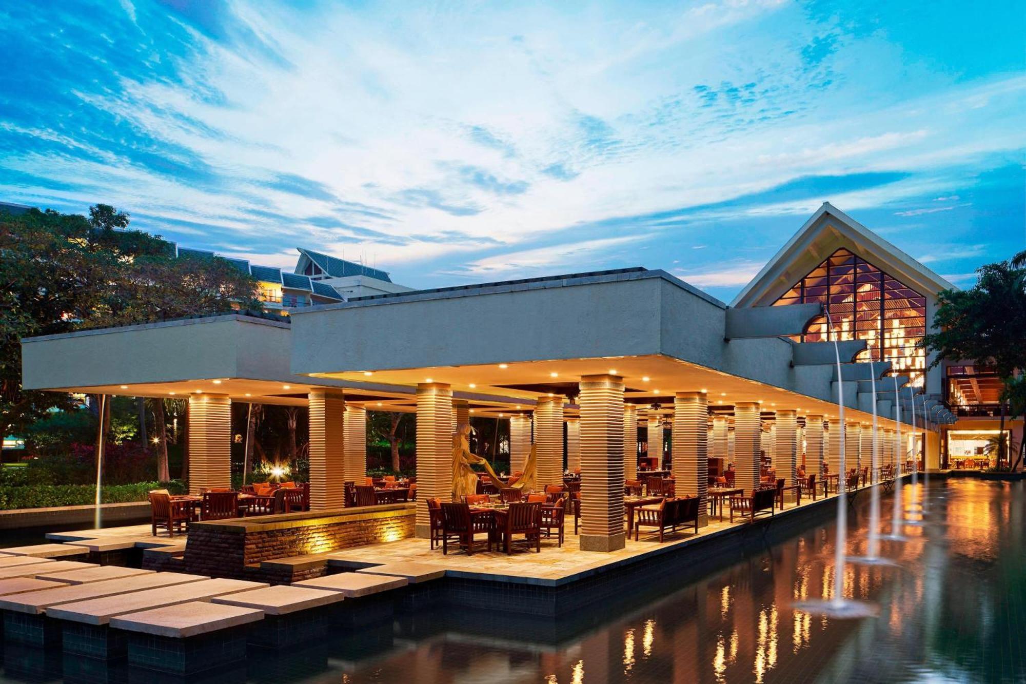 Sheraton Sanya Yalong Bay Resort Esterno foto